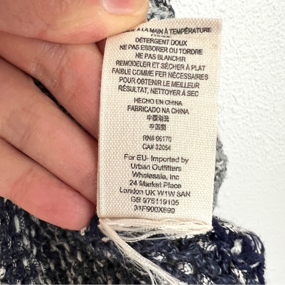 Free People Contrast Colorblock Textured Slouch Sweater Top Pullover Small - Picture 7 of 7